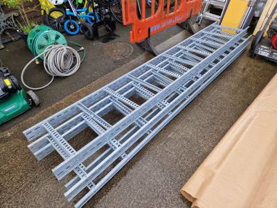 4 X BUILDING CABLE LADDERS 