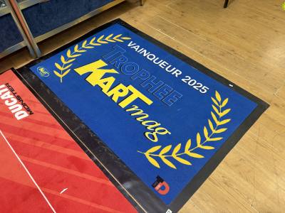 FLOOR MATS