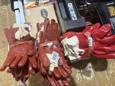 3 X BATCHES OF OIL GLOVES