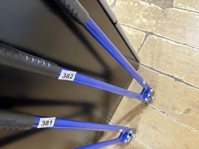 PAIR OF BOLT CUTTERS