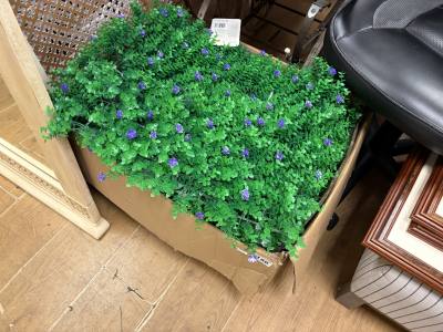 BOX OF ARTIFICIAL WALL PLANTS