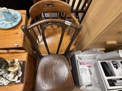 2 X CHAIRS