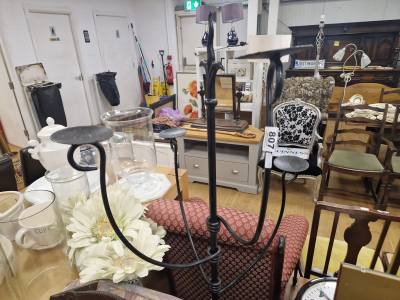 WROUGHT IRON CANDLE HOLDER