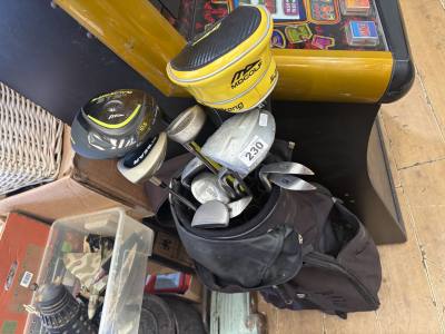 GOLF BAG + CLUBS