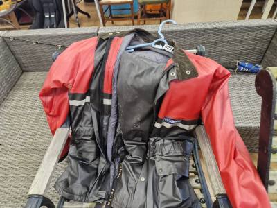 WATERPROOF MOTORBIKE SUIT