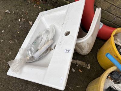 WASH HAND BASIN